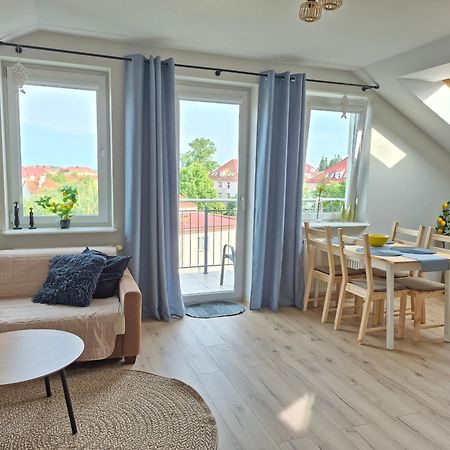 Apartament Pod Platanami Kolobrzeg Exterior photo